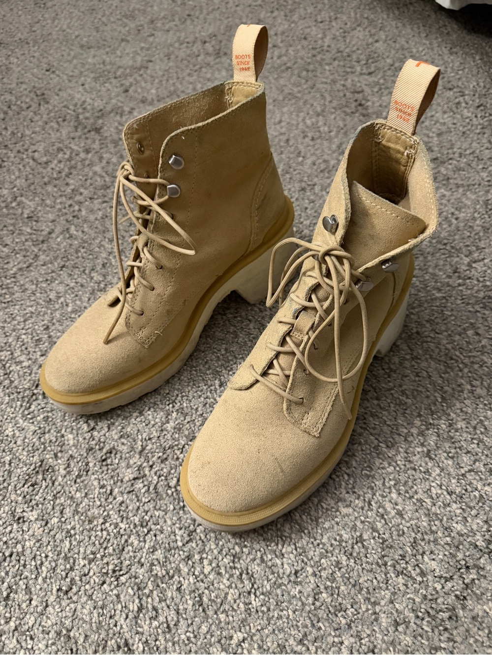 Women's Sorel Tan Lace-Up Suede Combat Boots